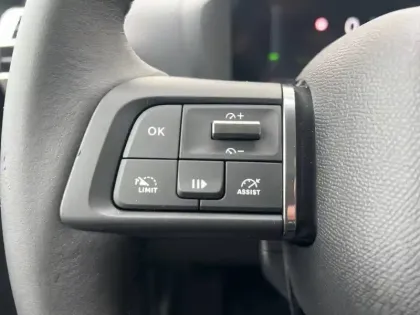 Photo 39 Citroën C4  Hybride 145 e-DCS6