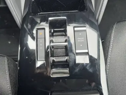 Photo 13 Citroën C4  Hybride 145 e-DCS6