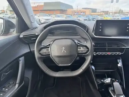 Photo 39 Peugeot 2008 Gén. II Ph1 NG Style 5