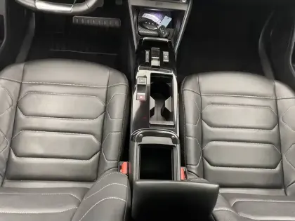 Photo 53 Citroën C4 e- 136 ch Automatique