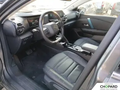 Photo 18 Citroën C4 e- 136 ch Automatique