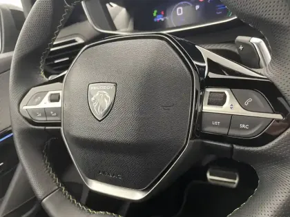 Photo 28 Peugeot 208 Gén. II Ph2 GT 5