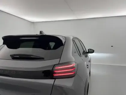 Photo 30 Peugeot 208 Gén. II Ph2 GT 5