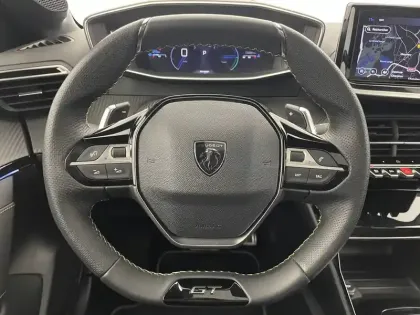 Photo 22 Peugeot 208 Gén. II Ph2 GT 5