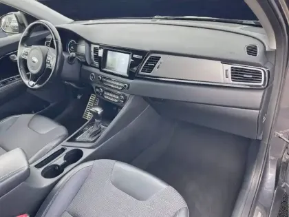 Photo 17 Kia Niro  1.6 GDi Hybride 141 ch DCT6