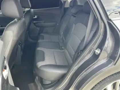 Photo 14 Kia Niro  1.6 GDi Hybride 141 ch DCT6