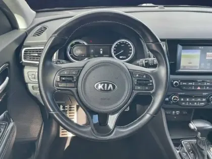 Photo 15 Kia Niro  1.6 GDi Hybride 141 ch DCT6