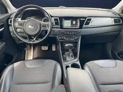 Photo 12 Kia Niro  1.6 GDi Hybride 141 ch DCT6