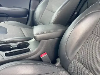 Photo 19 Kia Niro  1.6 GDi Hybride 141 ch DCT6