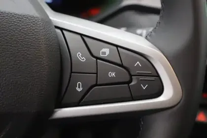 Photo 98 Dacia Duster  Hybrid 140