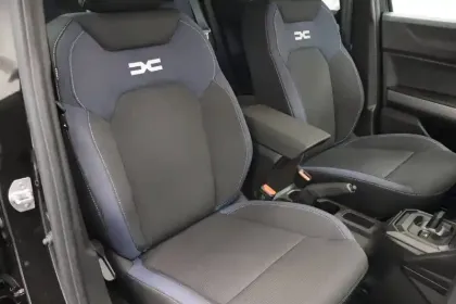 Photo 82 Dacia Duster  Hybrid 140