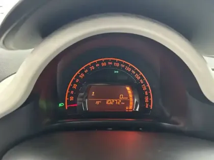 Photo 16 Renault Twingo Gén. III (C07) Ph2 Life 5