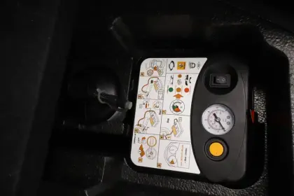 Photo 19 Renault Captur  E-Tech Plug-in 160