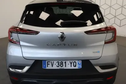 Photo 33 Renault Captur  E-Tech Plug-in 160