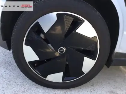 Photo 14 Volvo Ex30  Single Extended Range 272 ch 1EDT