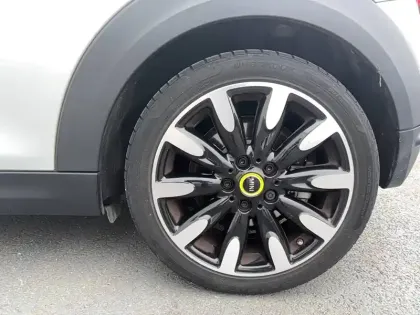 Photo 46 Mini Mini Hatch 3 Portes Cooper SE 184 ch