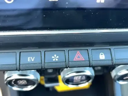 Photo 23 Renault Arkana  E-Tech 145 - 21B