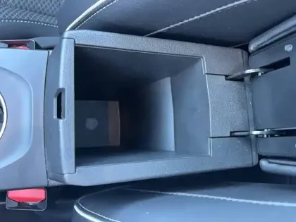 Photo 16 Renault Arkana  E-Tech 145 - 21B