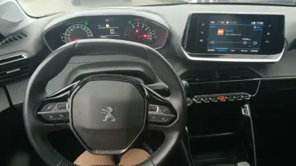 Photo 17 Peugeot 208 Gén. II Ph1 NG Style 5