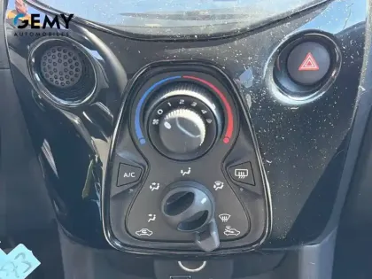 Photo 14 Peugeot 108  VTi 72ch S&S BVM5