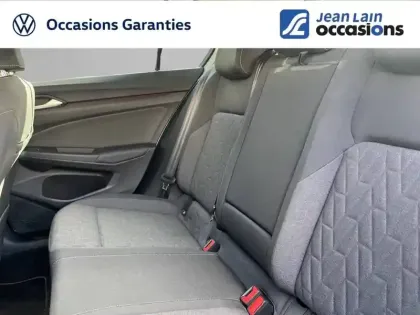 Photo 47 Volkswagen Golf  1.5 eTSI EVO2 116 DSG7