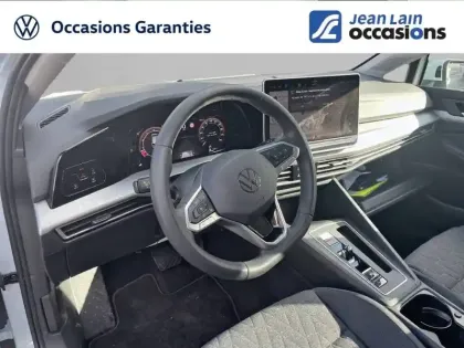 Photo 6 Volkswagen Golf  1.5 eTSI EVO2 116 DSG7