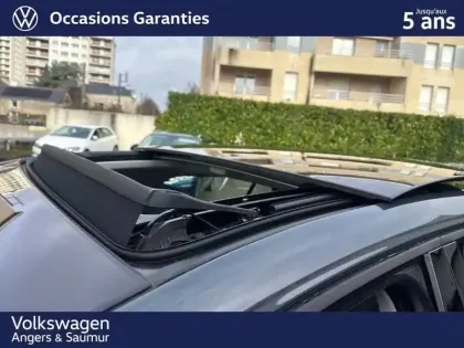 Photo 10 Volkswagen Golf  1.5 eTSI EVO2 116 DSG7