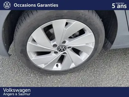 Photo 32 Volkswagen Golf  1.5 eTSI EVO2 116 DSG7