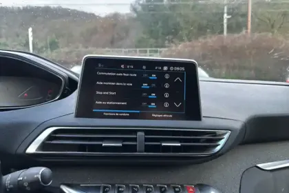 Photo 54 Peugeot 3008  Puretech 130ch S&S BVM6