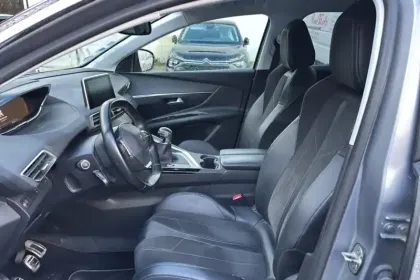 Photo 9 Peugeot 3008  Puretech 130ch S&S BVM6