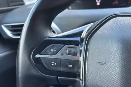 Photo 47 Peugeot 3008  Puretech 130ch S&S BVM6