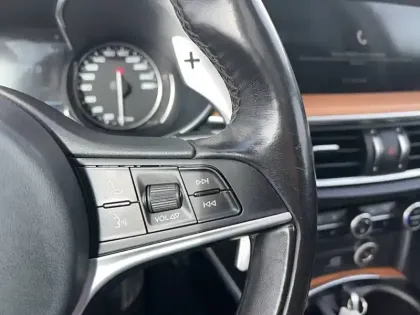 Photo 126 Alfa Romeo Stelvio  2.2 210 ch Q4 AT8