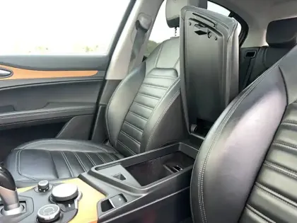 Photo 135 Alfa Romeo Stelvio  2.2 210 ch Q4 AT8