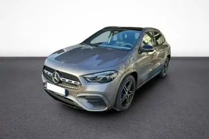 Photo 18 Mercedes GLA  200 d 8G-DCT