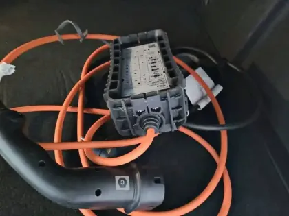 Photo 34 Peugeot 3008  Hybrid 225 e-EAT8