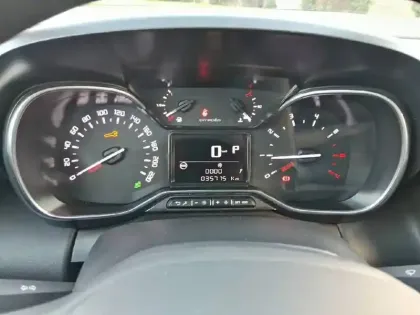 Photo 9 Citroën C3 Aircross  PureTech 130 S&S EAT6