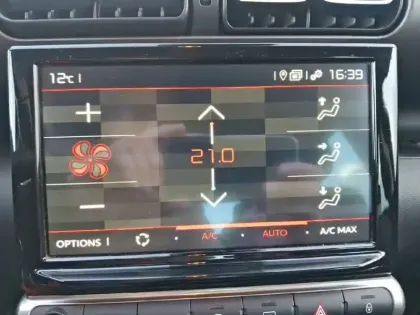 Photo 25 Citroën C3 Aircross  PureTech 130 S&S EAT6