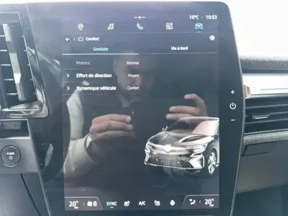 Photo 37 Renault Megane  E-Tech EV60 220 ch optimum charge