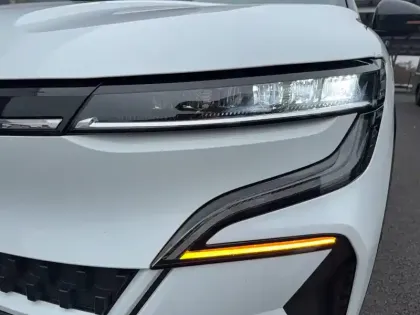 Photo 18 Renault Megane  E-Tech EV60 220 ch optimum charge