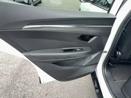 Photo 24 Renault Megane  E-Tech EV60 220 ch optimum charge