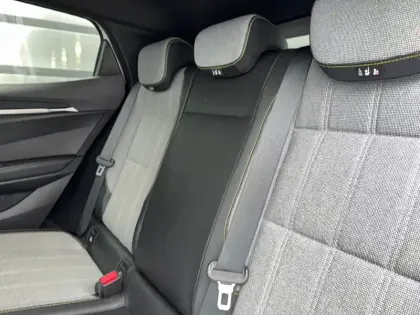 Photo 26 Renault Megane  E-Tech EV60 220 ch optimum charge