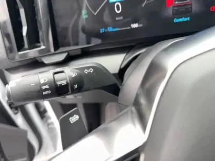 Photo 49 Renault Megane  E-Tech EV60 220 ch optimum charge