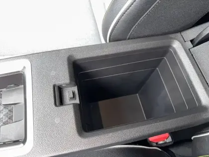 Photo 45 Renault Megane  E-Tech EV60 220 ch optimum charge