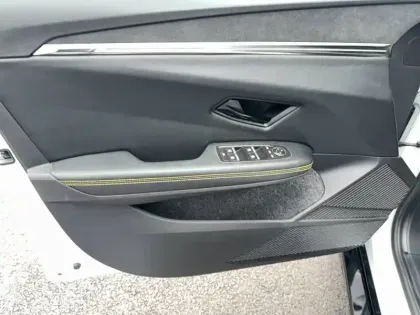 Photo 28 Renault Megane  E-Tech EV60 220 ch optimum charge