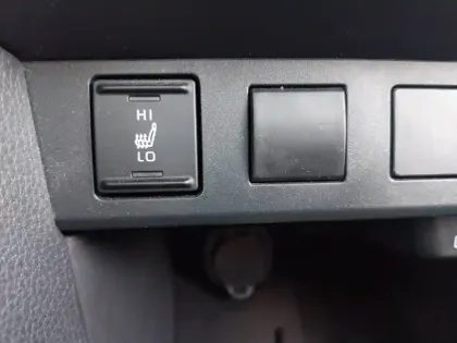 Photo 12 Toyota Yaris  Cross Hybride 130h 2WD