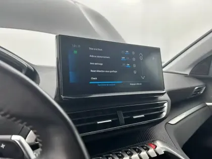 Photo 19 Peugeot 3008  BlueHDi 130ch S&S EAT8