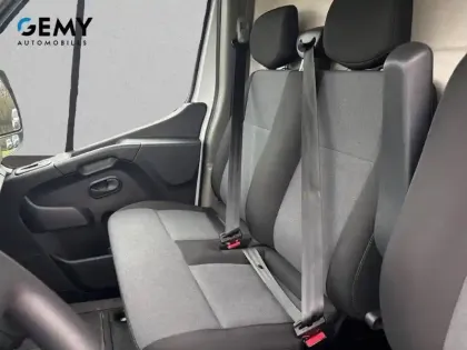 Photo 67 Renault Master  FGN TRAC F3500 L3H3 BLUE DCI 135