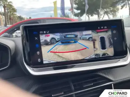 Photo 15 Peugeot 208  Hybrid 100 e-DCS6