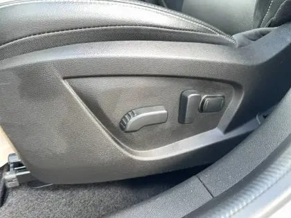 Photo 93 Renault Arkana  E-Tech hybride 145 - 22