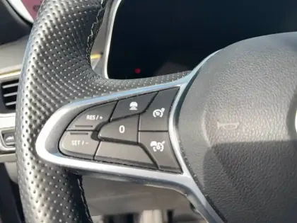 Photo 46 Renault Arkana  E-Tech hybride 145 - 22